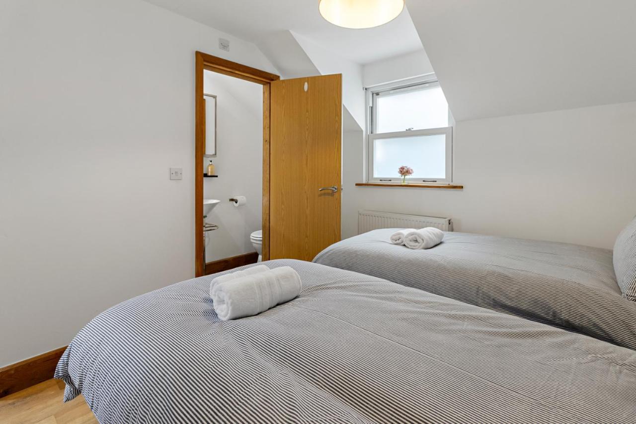 Stunning Sea View Whole Home In Torbay Close To Beach Torquay Eksteriør bilde
